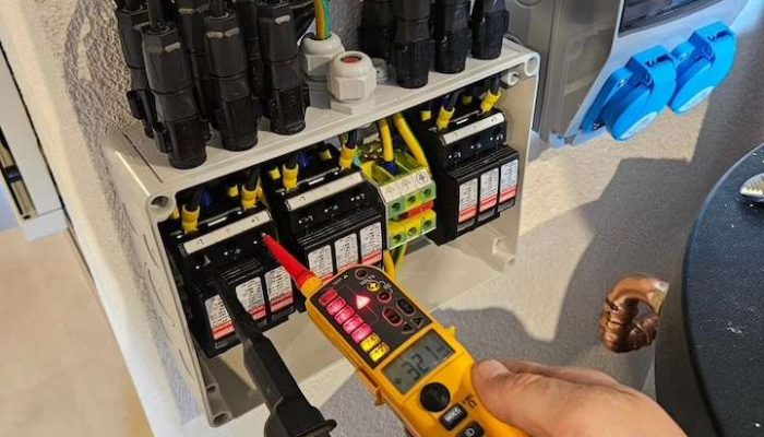 Drahtquadrat-Draht2-GmbH-Elektroinstallation-Elektroplanung-PV-Anlagen-Smart-Home-System0